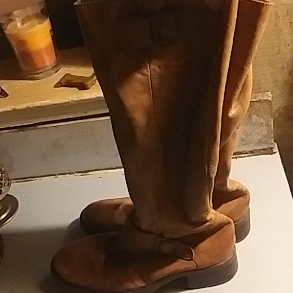 All leather beautiful boots